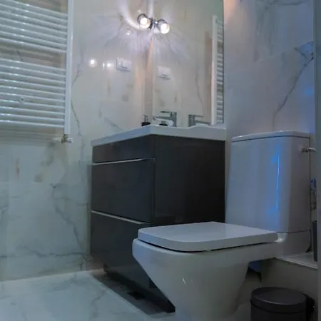 Lotus - Apartment Mamaia